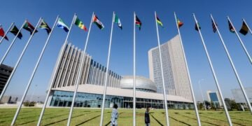 African Central Banks Cut Rates by 200 Basis Points as Currency Pressures Mount