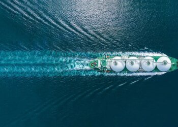 Indian Urea Producers Shut Plants as Iran War Cuts LNG Flows